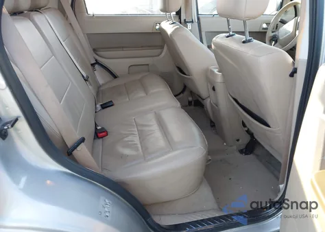 2010 Ford Escape Limited from USA, damaged, VIN 1FMCU0EG6AKD19248